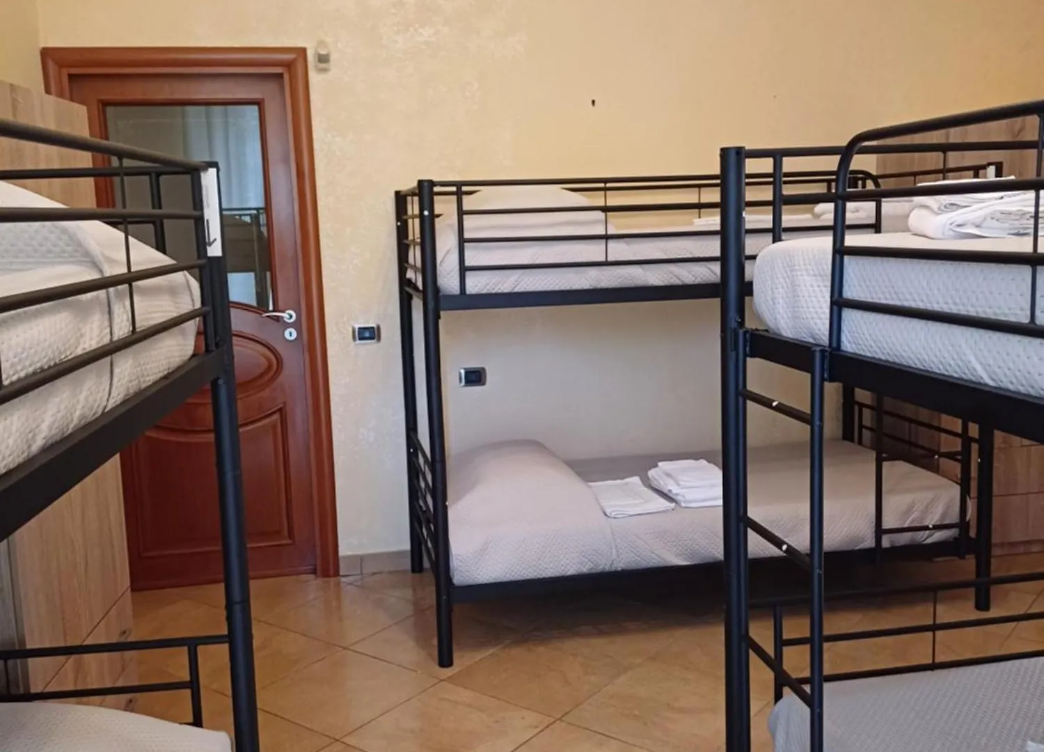 Hostel Ostello Napoli Town