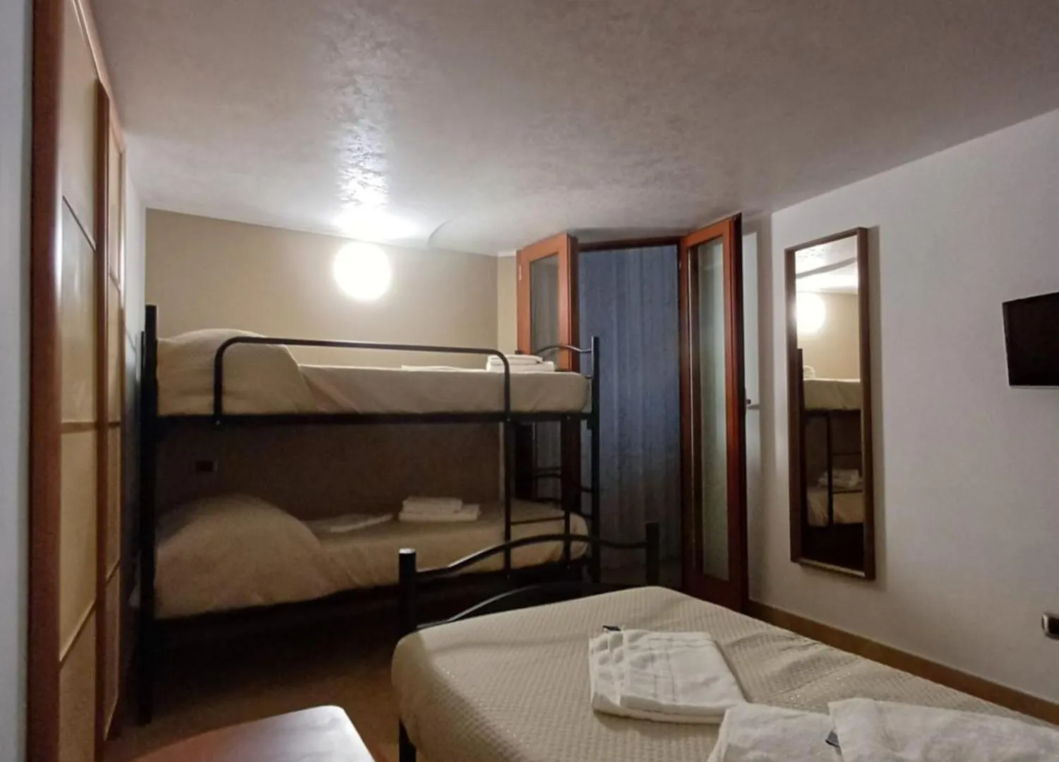 Hostel Ostello Napoli Town